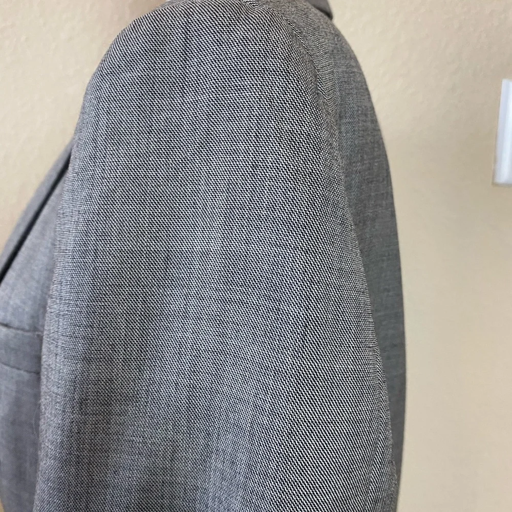 Theory Rodolf CF Grey Wool Two Button Single Breasted Blazer Size 38R